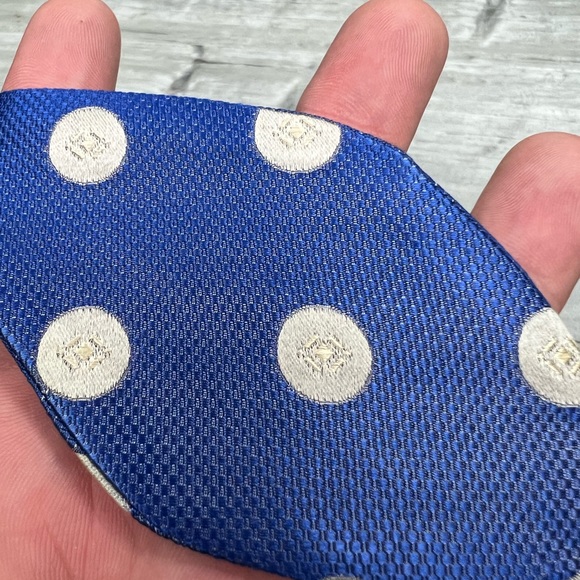 Burberry Blue w/ White Polka Dot Silk Bowtie Bow Tie - Picture 4 of 5